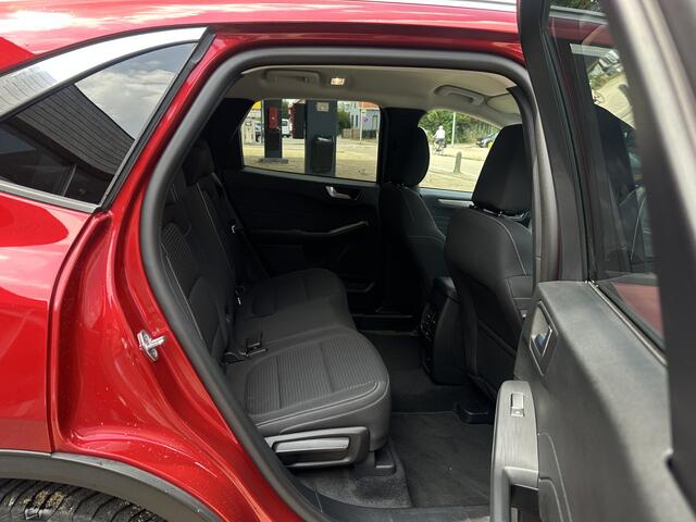 Ford KUGA 2.5 PHEV Titanium Hybride Stoel+stuur+voorruit verwarming/camera/Navi/Led.