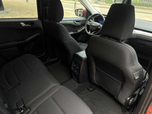Ford KUGA 2.5 PHEV Titanium Hybride Stoel+stuur+voorruit verwarming/camera/Navi/Led.