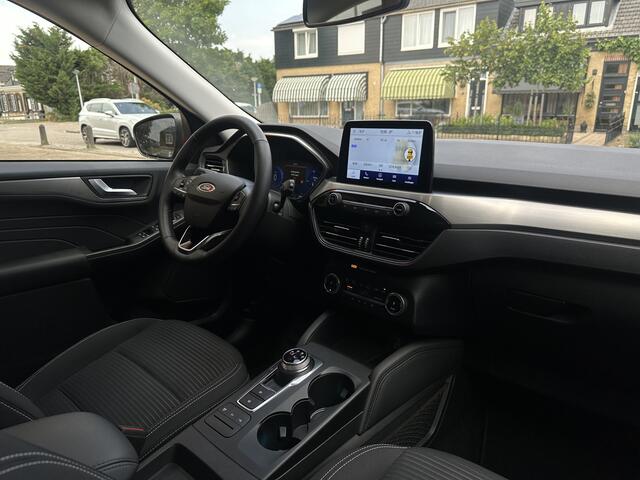 Ford KUGA 2.5 PHEV Titanium Hybride Stoel+stuur+voorruit verwarming/camera/Navi/Led.