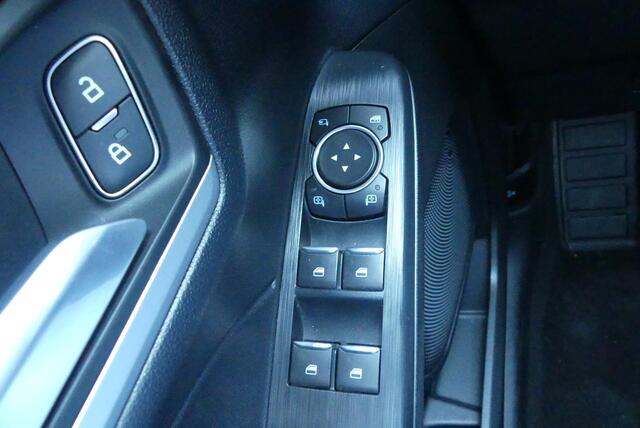 Ford KUGA 2.5 PHEV Titanium CRUISE, CLIMA, NAVI, WINTER PACK, PDC V&A, 83.429KM