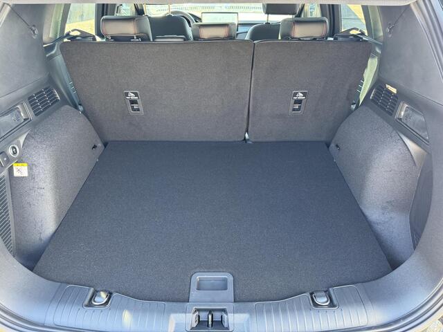 Ford KUGA 2.5 PHEV ST-Line X 243pk | Panoramadak + Technology Pack + Winter Pack + Wegklapbare trekhaak + 19 inch lichtmetalen velgen | Agate black | 2.100 kg trekgewicht