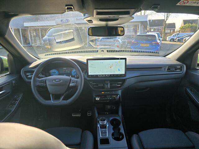 Ford KUGA 2.5 PHEV ST-Line X 243pk Voorraad | Wegklapbare Trekhaak | Winterpack | 2.100kg Trekgewicht | Bursting Green