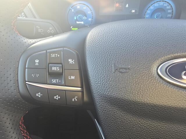 Ford KUGA 2.5 PHEV ST-Line X 243pk Voorraad | Wegklapbare Trekhaak | Winterpack | 2.100kg Trekgewicht | Bursting Green