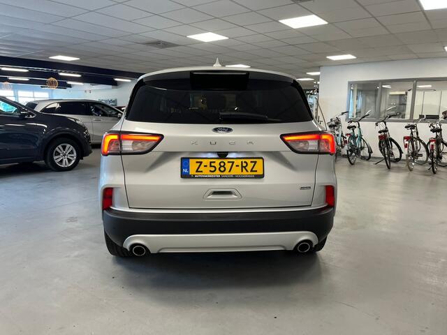 Ford KUGA 2.5 PHEV Titanium /ZEER LUXE/