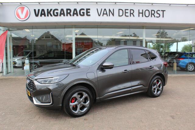 Ford KUGA 2.5-243pk PHEV ST-Line X. Nieuwste model !, Hoge zit Van ¤. 54.937,- voor ¤. 44.450,- ! Trekgewicht van 2.100kg ! Schuif / kanteldak Elektrisch inklapbare Trekhaak, vooruit, stuur, stoelverwarming V+A, 360 Camera, HUB, Apple/Androidauto, Elektrisch verst