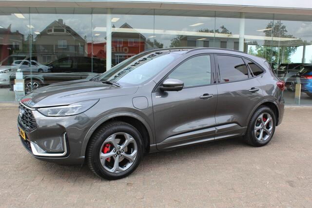 Ford KUGA 2.5-243pk PHEV ST-Line X. Nieuwste model !, Hoge zit Van ¤. 54.937,- voor ¤. 44.450,- ! Trekgewicht van 2.100kg ! Schuif / kanteldak Elektrisch inklapbare Trekhaak, vooruit, stuur, stoelverwarming V+A, 360 Camera, HUB, Apple/Androidauto, Elektrisch verst