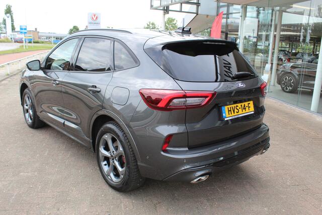 Ford KUGA 2.5-243pk PHEV ST-Line X. Nieuwste model !, Hoge zit Van ¤. 54.937,- voor ¤. 44.450,- ! Trekgewicht van 2.100kg ! Schuif / kanteldak Elektrisch inklapbare Trekhaak, vooruit, stuur, stoelverwarming V+A, 360 Camera, HUB, Apple/Androidauto, Elektrisch verst