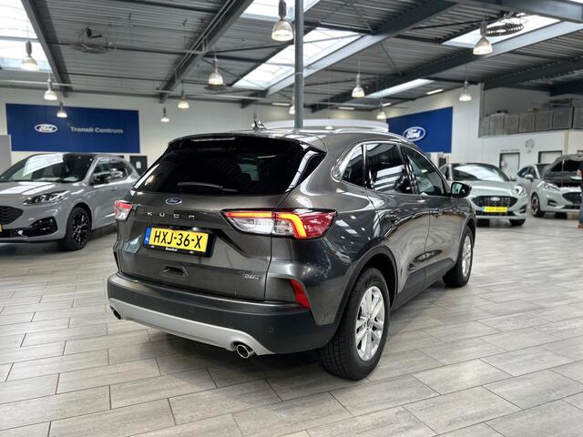 Ford KUGA 2.5 PHEV 225 pk Titanium | Winter Pack | El. a. klep | Adapt. cruise | Adapt. LED | 4 seiz. banden