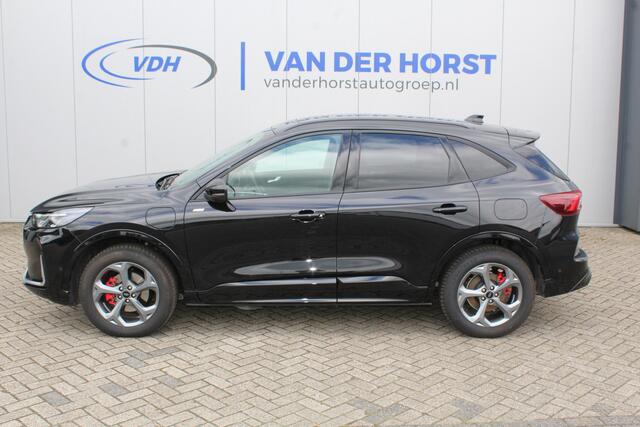Ford KUGA 2.5-243pk PHEV ST-Line X. Nieuwste model ! Van ¤. 54.937,- voor ¤. 44.450,- ! Trekgewicht van 2.100kg ! Schuif / kanteldak. Elektrisch inklapbare Trekhaak, vooruit, stuur, stoelverwarming V+A, 360 Camera, HUB, Apple/Androidauto, Elektrisch verstelbare sto