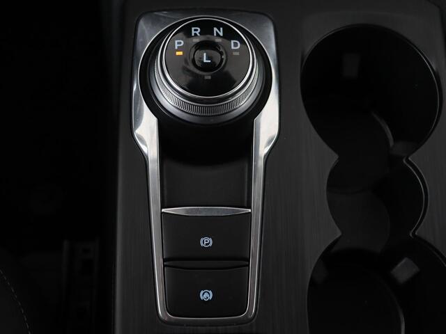 Ford KUGA 2.5 PHEV Titanium | Trekhaak | Camera | Carplay | Navigatie | Climate control | Cruise control | Bluetooth | Keyless | Digital Cockpit