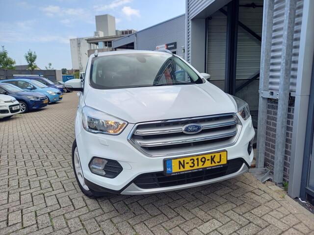 Ford KUGA 1.5 EcoBoost Trend Ultimate - TREKHAAK 1800KG - PDC - STOEL/STUUR VERWARMING - AIRCO - CRUISE -
