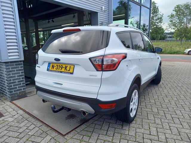 Ford KUGA 1.5 EcoBoost Trend Ultimate - TREKHAAK 1800KG - PDC - STOEL/STUUR VERWARMING - AIRCO - CRUISE -