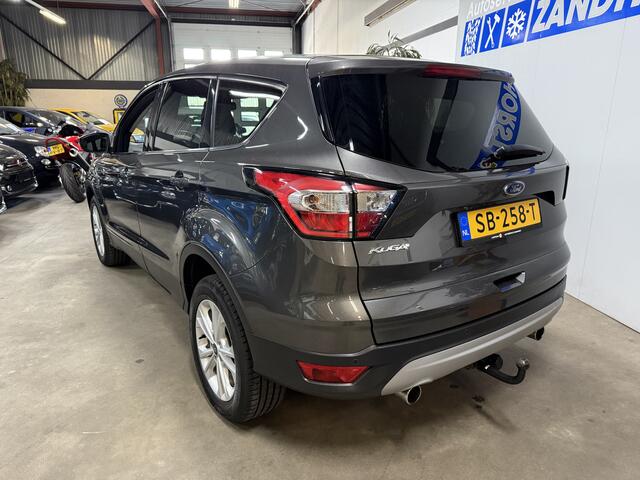 Ford KUGA 1.5 EcoBoost Titanium