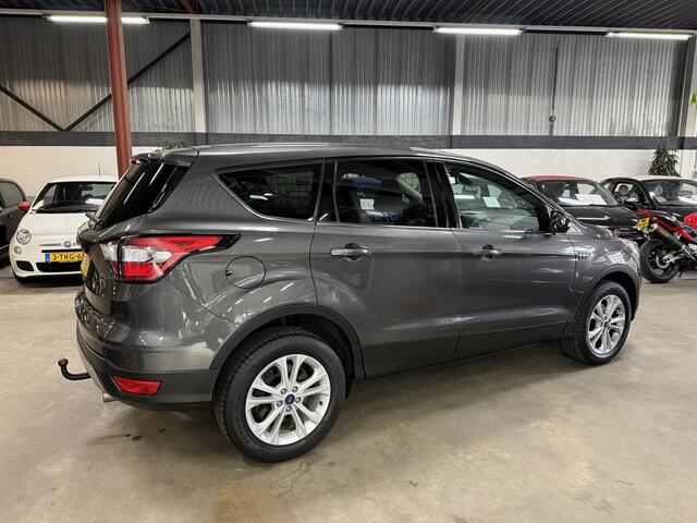 Ford KUGA 1.5 EcoBoost Titanium