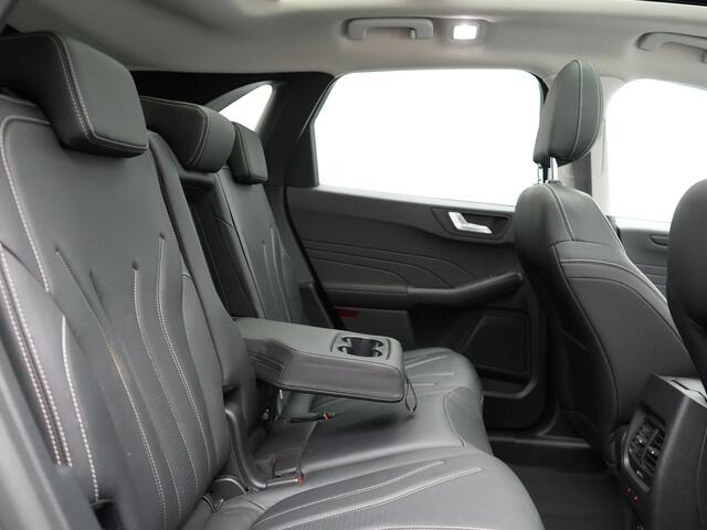 Ford KUGA Vignale Plug in Hybrid 225pk PHEV | Panodak | Head Up | Adaptive Cruise | 360 Camera | Lederen Sportstoelen Memory & Verwarmd | Apple Carplay | Bang&Olufsen | Navigatie | Pilot Assist | Virtual | DAB | Blis |