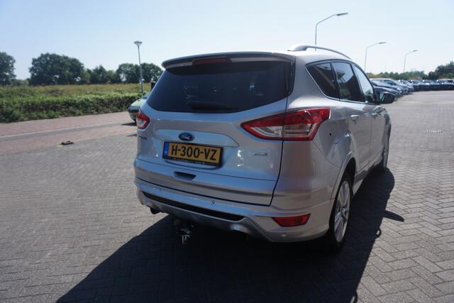 Ford KUGA 1.5 150PK TITANIUM STYLING PACK KEURIGE STAAT CAMERA TREKHAAK STOELVERWARMING NAVI CLIMA CRUISE PDC V+A+ASSIST BLUETOOTH 1/2LEDER KEYLESS ENZ...
