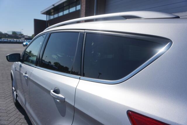 Ford KUGA 1.5 150PK TITANIUM STYLING PACK KEURIGE STAAT CAMERA TREKHAAK STOELVERWARMING NAVI CLIMA CRUISE PDC V+A+ASSIST BLUETOOTH 1/2LEDER KEYLESS ENZ...