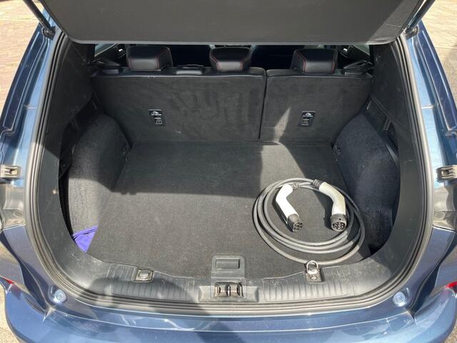 Ford KUGA 2.5 PHEV ST-LINE X