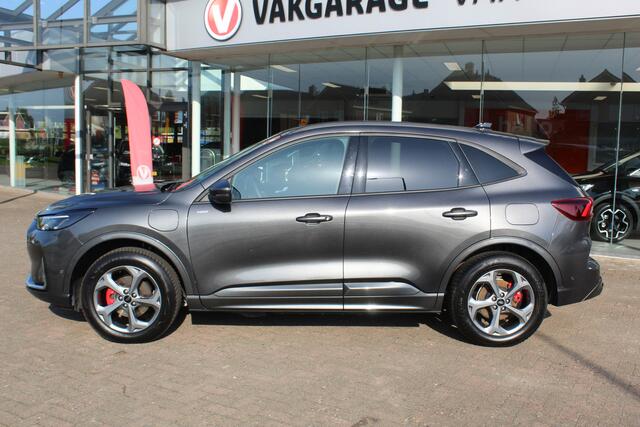 Ford KUGA 2.5-243pk PHEV ST-Line X. Nieuwste model ! Van ¤. 54.937,- voor ¤. 44.450,- ! Trekgewicht van 2.100kg ! Schuif / kanteldak Elektrisch inklapbare Trekhaak, AGR Stoelen voor L+R, 360 Camera, HUB, Apple/Androidauto, Elektrisch verstelbare stoelen, LED V+A, 