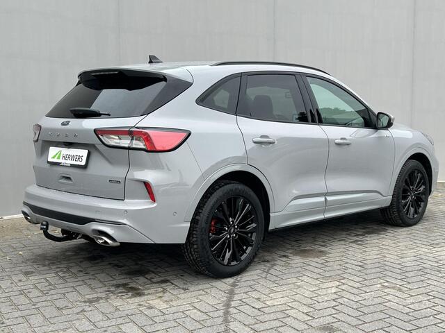 Ford KUGA 2.5 PHEV Graphite Tech Edition / Elektrische achterklep / Trekhaak / Winterpakket / Head-up Display / Elektrisch verstelbare stoelen /