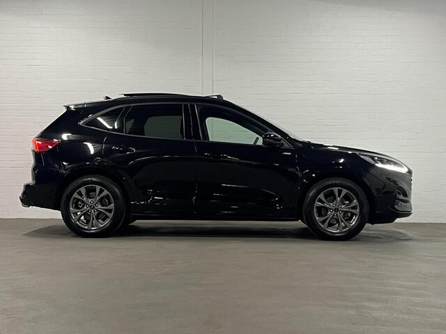 Ford KUGA 1.5 EcoBoost ST-Line X *Trekgewicht 1800 kg | Open dak | Trekhaak | Adapt. cruise control | B&O | Carplay | Stuur-/Stoelverwarming
