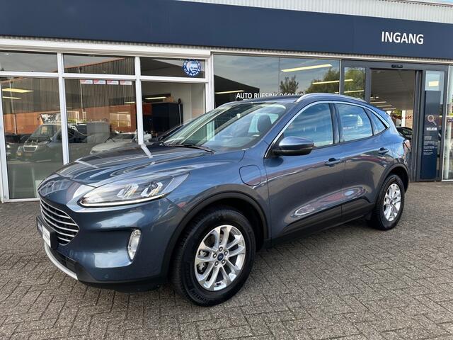 Ford KUGA 2.5 PHEV TITANIUM