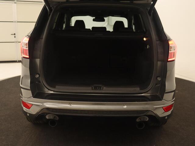 Ford KUGA 1.5 EcoBoost ST Line | Stoelverwarming | Half leder | Carplay | Camera | Park Assist | Navigatie | Climate control | Cruise control