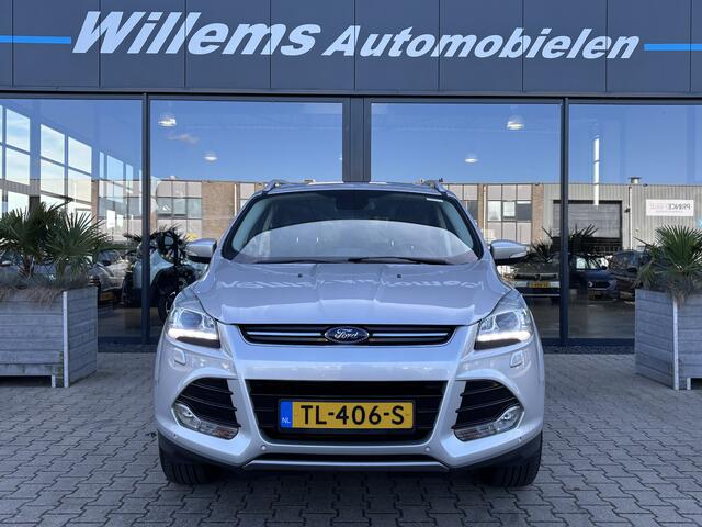 Ford KUGA 1.5 Titanium Styling Pack Afneembare Trekhaak, Panorama Dak & Stoelverwarming