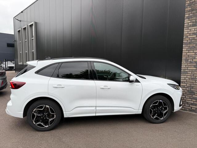 Ford KUGA 2.5 PHEV ST-Line 243PK ELEKTR.TREKHAAK 2100KG | PANO.DAK | WINTERPACK | HUD | 19" VELGEN | CAMERA |