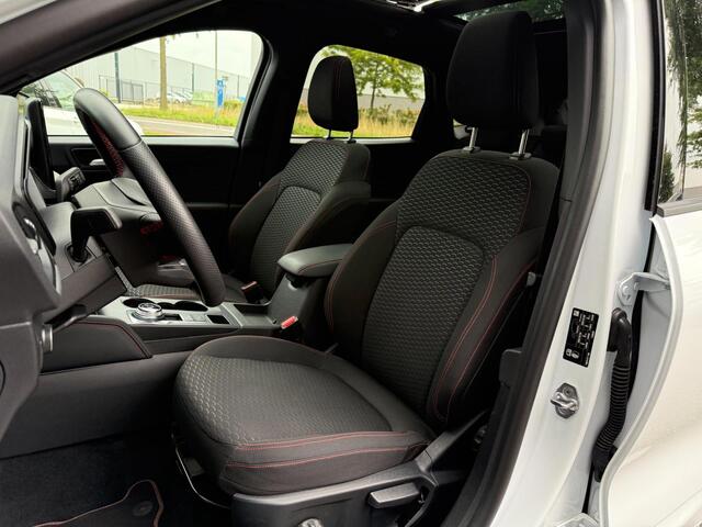 Ford KUGA 2.5 PHEV ST-Line 243PK ELEKTR.TREKHAAK 2100KG | PANO.DAK | WINTERPACK | HUD | 19" VELGEN | CAMERA |