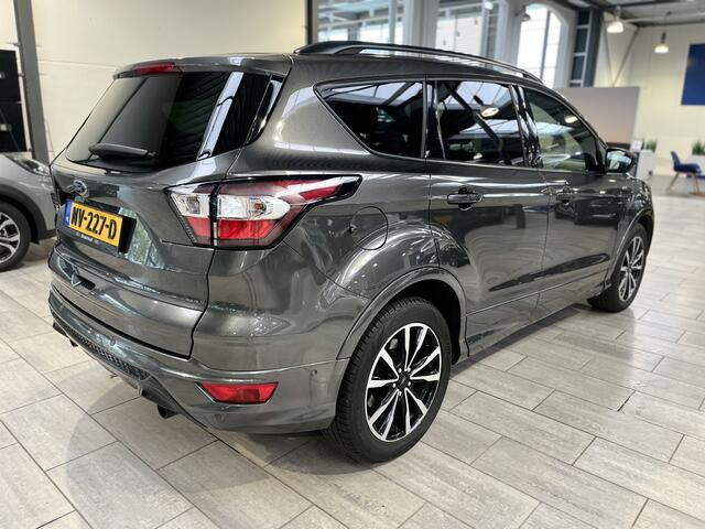 Ford KUGA 1.5 EcoBoost ST Line | Trekhaak | Camera | Voorruitverw. | Half leer | 4 seiz. banden | 100% dealer onderhouden
