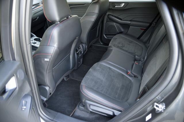 Ford KUGA 2.5 PHEV ST-Line X Navi, winterpack, driver pack, trekhaak 1500 kg, B&O sound, camera