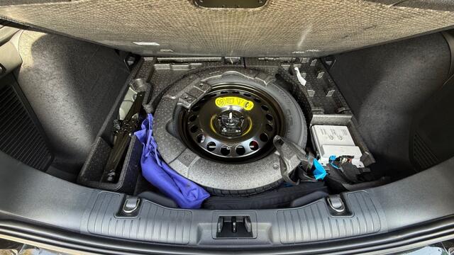 Ford KUGA 2.5 PHEV ST-LINE X 243pk / Trekhaak+19inch+Winter+Techno pack