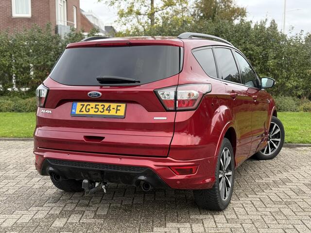 Ford KUGA 1.5 EcoBoost ST Line 2000 kilo trekgewicht | Navigatie| PDC V+A | Cruise