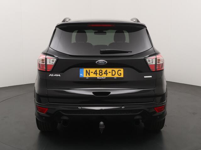 Ford KUGA 1.5 EcoBoost 150pk ST Line | Elekt. Trekhaak | 2.000kg trekgewicht!! | Winterpack | 1/2 leer | 19" LMV | PDC |