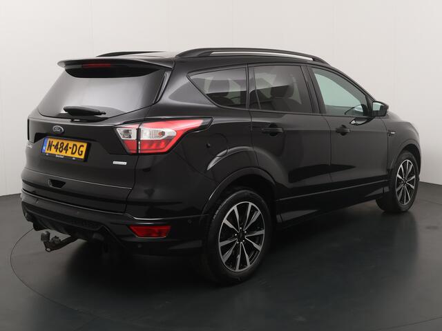 Ford KUGA 1.5 EcoBoost 150pk ST Line | Elekt. Trekhaak | 2.000kg trekgewicht!! | Winterpack | 1/2 leer | 19" LMV | PDC |