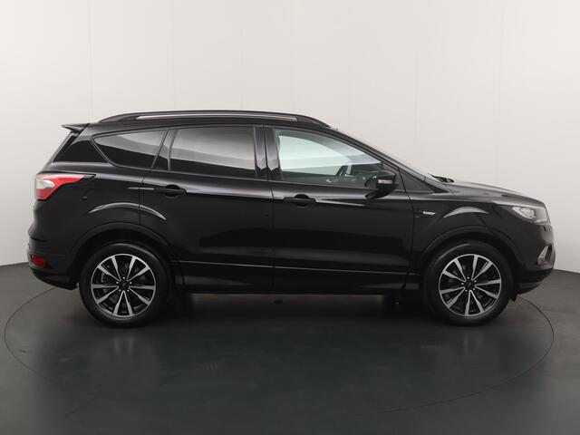Ford KUGA 1.5 EcoBoost 150pk ST Line | Elekt. Trekhaak | 2.000kg trekgewicht!! | Winterpack | 1/2 leer | 19" LMV | PDC |