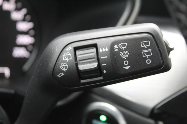Ford KUGA 2.5 PHEV Titanium , 225pk Climate control , Navigatie , Cruise Control , Bluetooth Android/Apple carplay , LED dagrijverlichting , Parkeersensoren