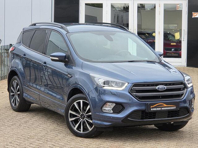 Ford KUGA 1.5 EcoBoost ST Line NAVIGATIE|CRUISE CONTROL|ECC/AIRCO|CAMERA|PDC VOOR+ACHTER|GETINT GLAS|18 INCH|TREKHAAK AFNEEMBAAR|DEALER ONDERHOUDEN maandag tot vrijdag geopend van 09.00 uur tot 20.00 uur geopend en zaterdag van 09.00 tot 18.00 uur geopend