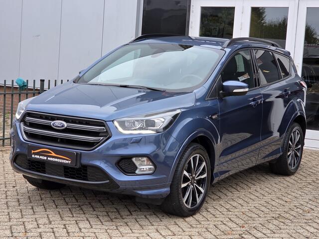 Ford KUGA 1.5 EcoBoost ST Line NAVIGATIE|CRUISE CONTROL|ECC/AIRCO|CAMERA|PDC VOOR+ACHTER|GETINT GLAS|18 INCH|TREKHAAK AFNEEMBAAR|DEALER ONDERHOUDEN maandag tot vrijdag geopend van 09.00 uur tot 20.00 uur geopend en zaterdag van 09.00 tot 18.00 uur geopend