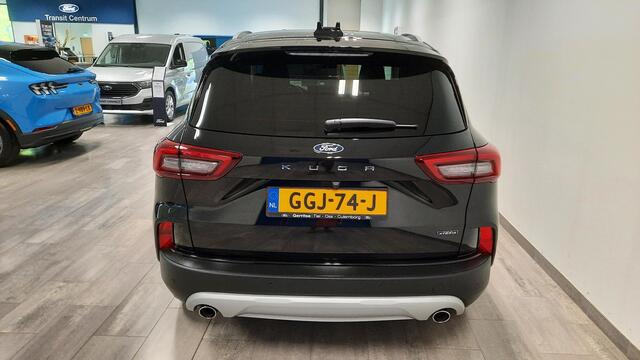 Ford KUGA 2.5 PHEV Titanium
