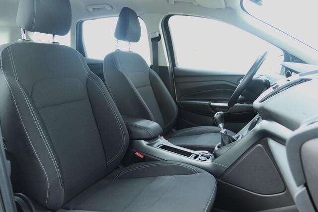 Ford KUGA 1.5 TITANIUM | WINTERPACK | CRUISE | BLUETOOTH | LMV