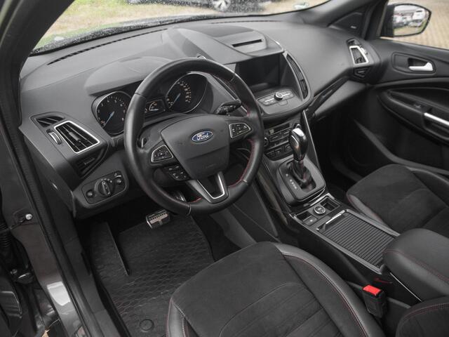 Ford KUGA 1.5 EcoBoost ST Line AWD Pano Sony Cruise