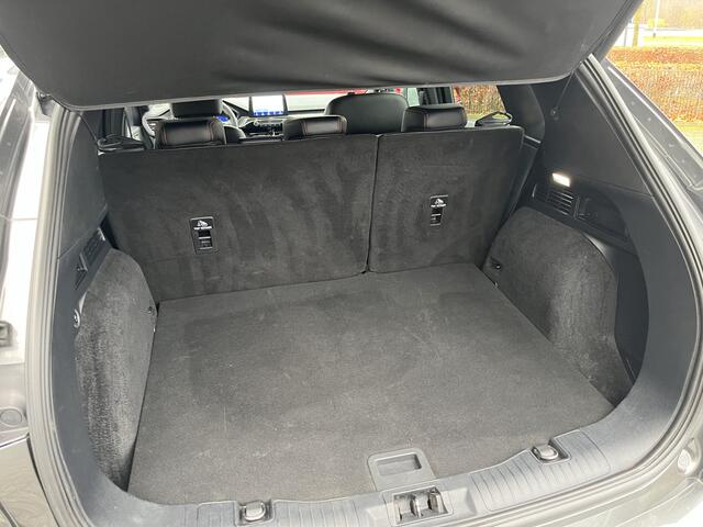 Ford KUGA 1.5 EcoBoost ST-Line X 150pk/110kW 6-bak | Elektr. trekhaak | Driver Assistance Pack | Winter Pack | Techology Pack | etc. etc.