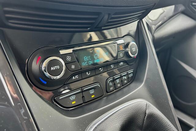 Ford KUGA 1.5 150pk Titanium 1e eig.! CAMERA WINTER PAKKET TREKHAAK