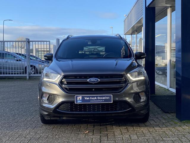 Ford KUGA 1.5 EcoBoost ST-LINE / Cruise-Control / Climate-Control / Stoel-/Stuurverwarming / Elektr.-Trekhaak / Apple-Carplay & Android-Auto / Keyless / Elektr.-Achterklep / DAB Radio-Bluetooth / Navi / PDC V+A met Camera / 18'' LMV / All-Season / ENZ.