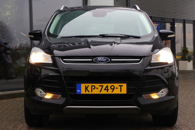 Ford KUGA 1.5 120 PK Titanium, Winterpakket, Trekhaak, Camera, Navigatie, Climate Control, Stoelverwarming