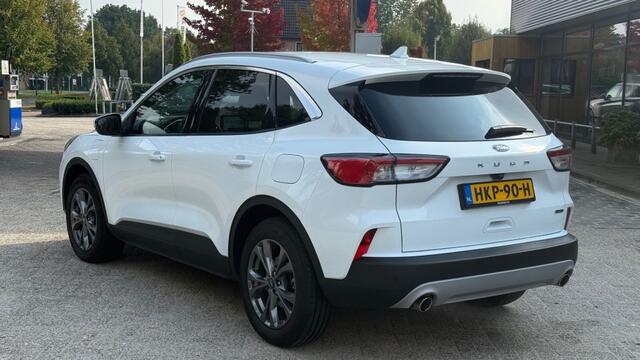 Ford KUGA 2.5 PHEV TITANIUM X / Trekhaak + Winter pack