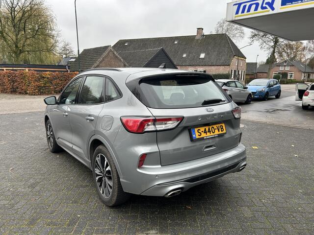 Ford KUGA 2.5 PHEV ST-Line
