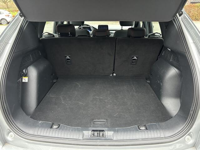 Ford KUGA 2.5 PHEV ST-Line